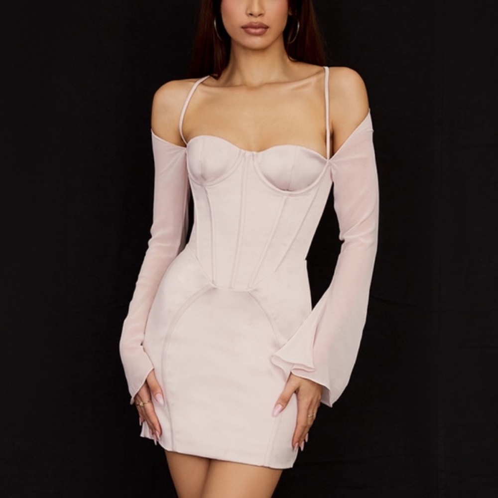 House of CB Isra Dress, size M, crystal colour NWT